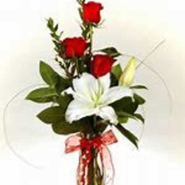 Elegant Romance Lily & Rose Bouquet