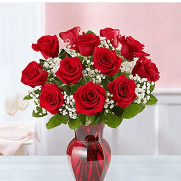 Classic 12 Red Roses