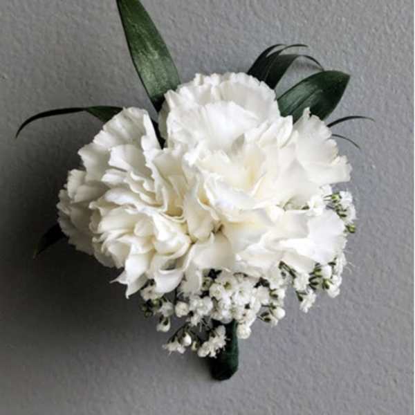 WHITE CARNATION BOUTONNIERE