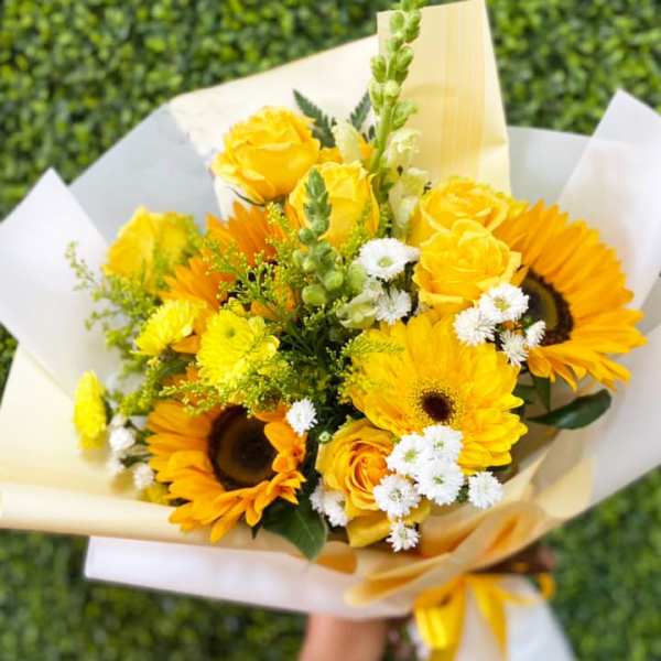 Golden Sunshine Bouquet