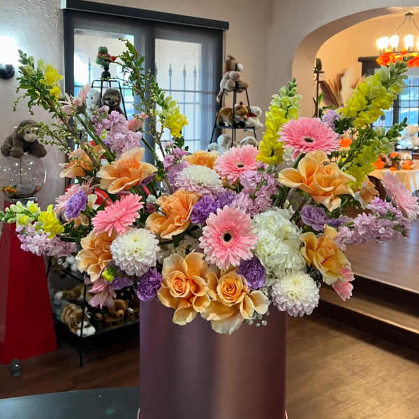 Elegant bouquet in soft color