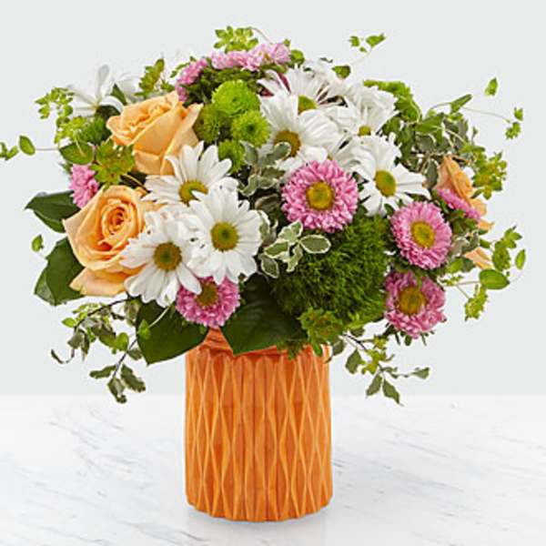 FTD Soft & Pretty Bouquet