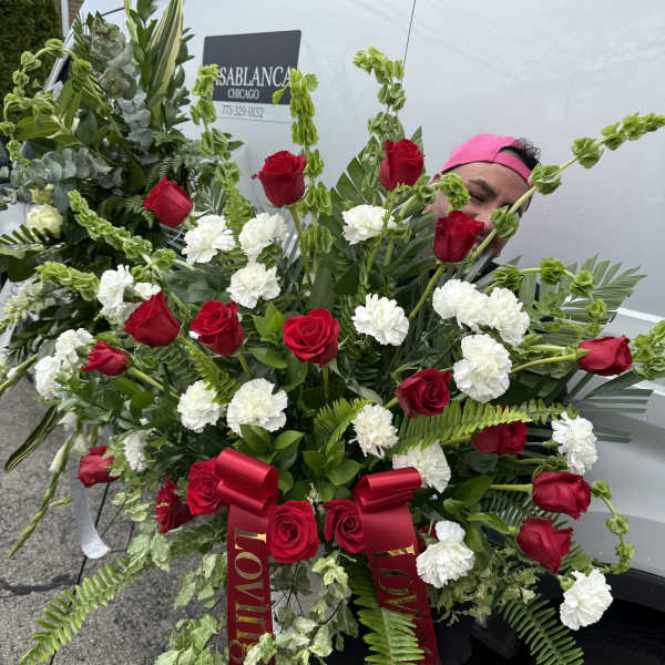 Regal Farewell End Basket
