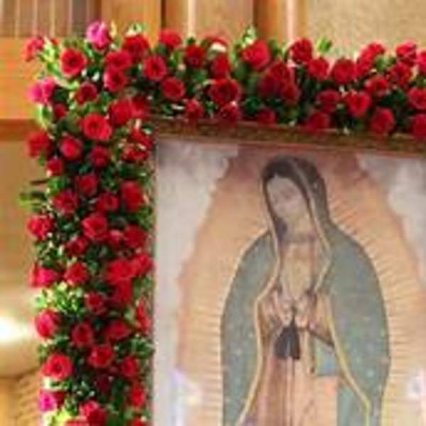 VIRGEN MARY ARCH DECORATION