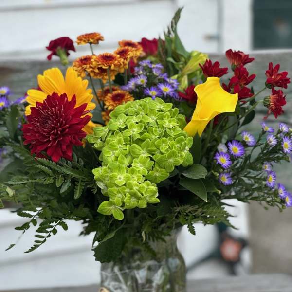 Deal of the day-Fall Surprise Bouquet