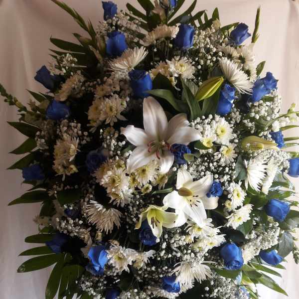 Blue and white Standing Spray