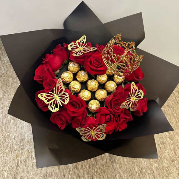 corona corazon y rosas