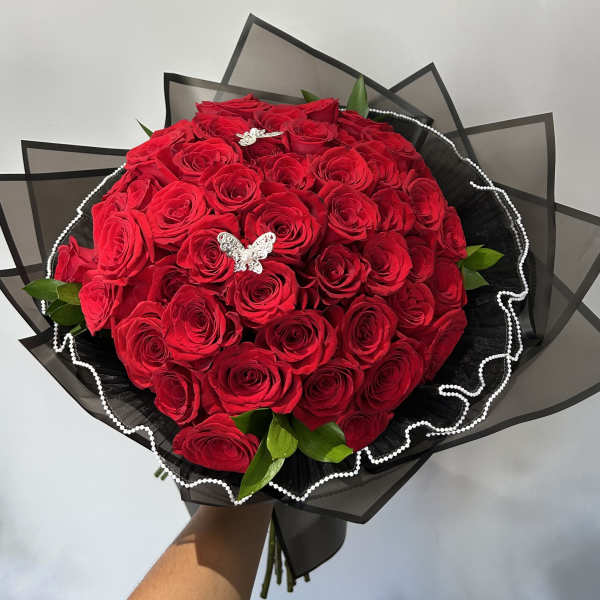 Red Rose Buchon Bouquet