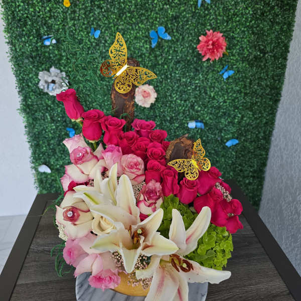 Woody Floral Arrangement