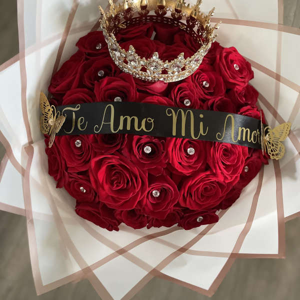 Queen of My Heart- 36 Roses