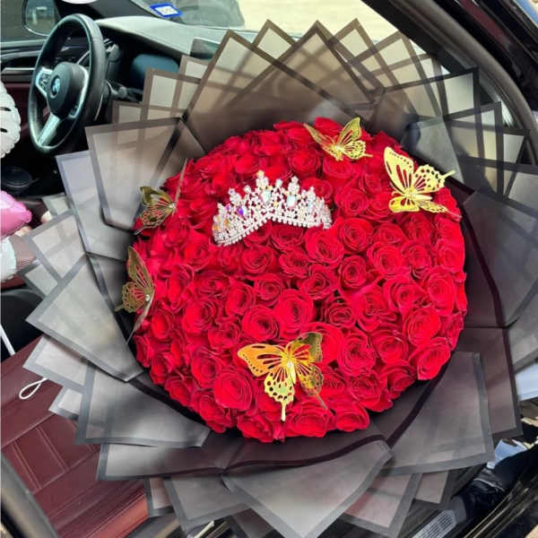 100 Red Rose Bouquet