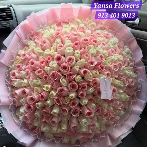 200 Soft Rose Bouquets