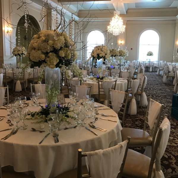 Large centerpiece from Roma florist