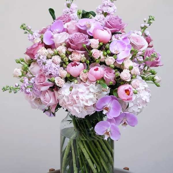 exquisite flower bouquet