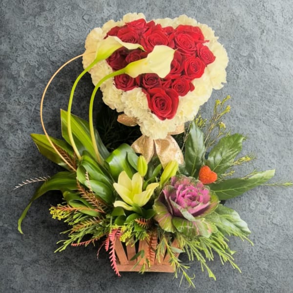 Amor Bueno by D'Lily's Flowers