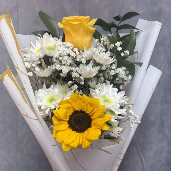 Sunflower Smile Bouquet