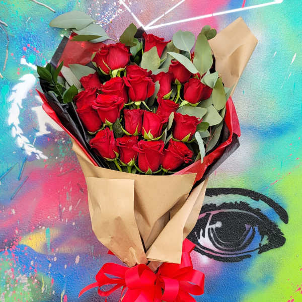 Red Roses Bouquet with Bow