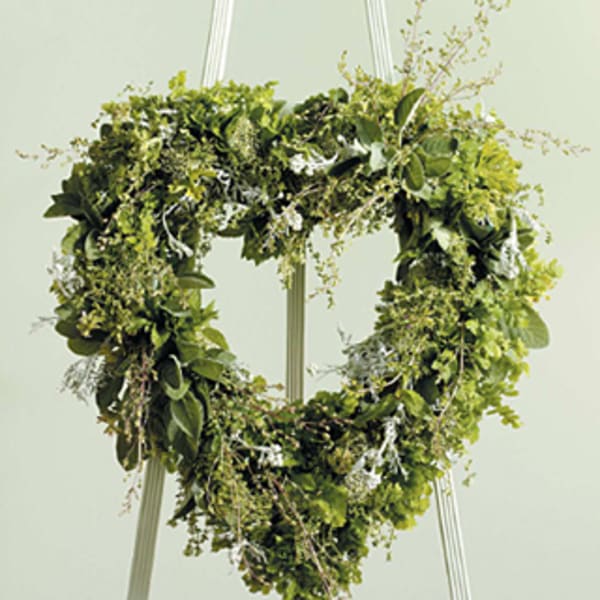 HARD OPEN HEART FOLIAGE ROMA FLORIST