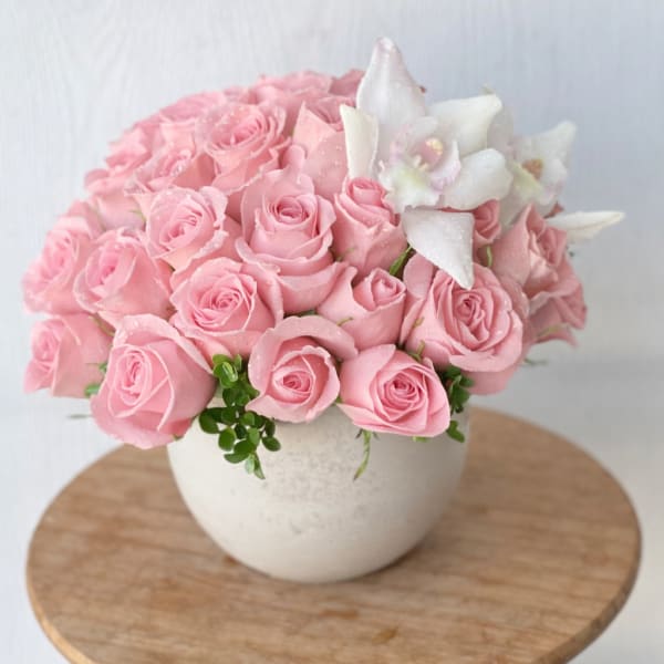 EC45 - Blush Orchid Elegance