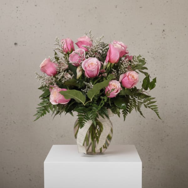 Dozen Long Stemmed Pink Roses