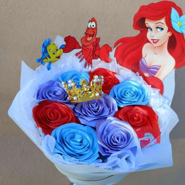 Rosas eternas tematica de Ariel