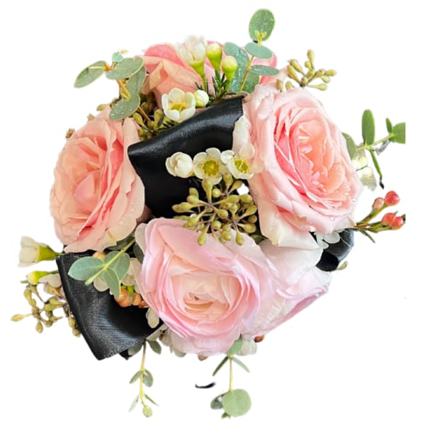 Pink rose bouquet with black ribbon wrap