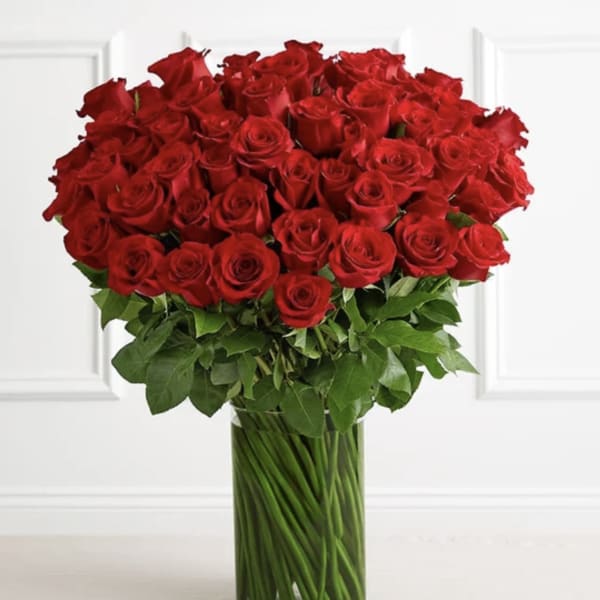 Spectacular Rose 100 Stem Red Roses Vase Arrangement