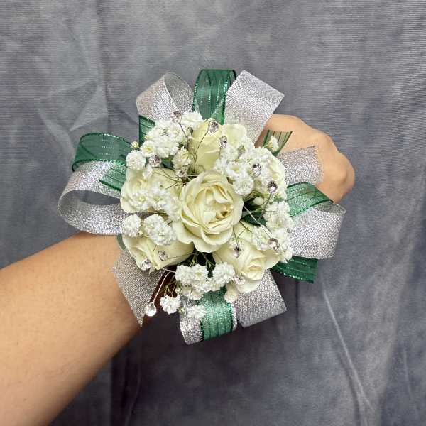 Emerald Green Sliver White Spray roses corsage