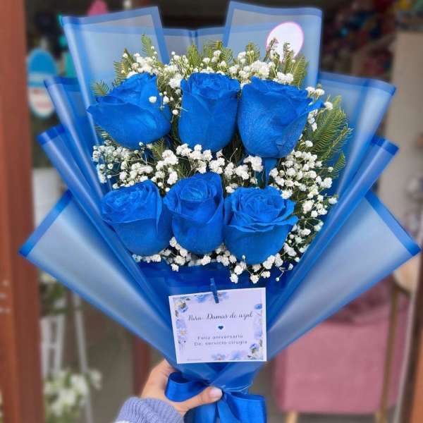 Mini ramito de flores azules