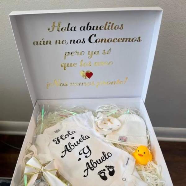 Cajita personalizada bebe en camino