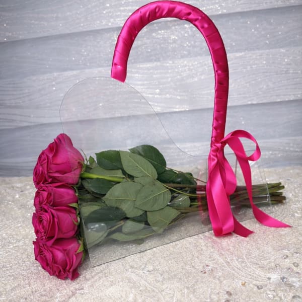 Luxury Pink Rose Handbag Bouquet – Elegant Fresh Roses in Clear Wrap