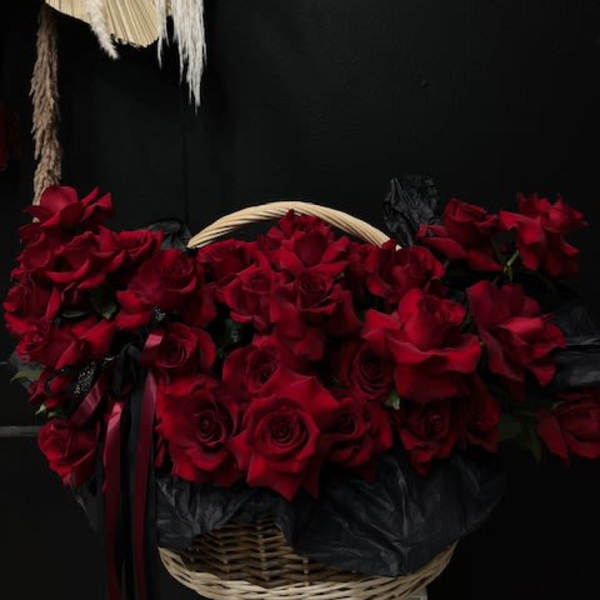 XXL Huge Love in the basket