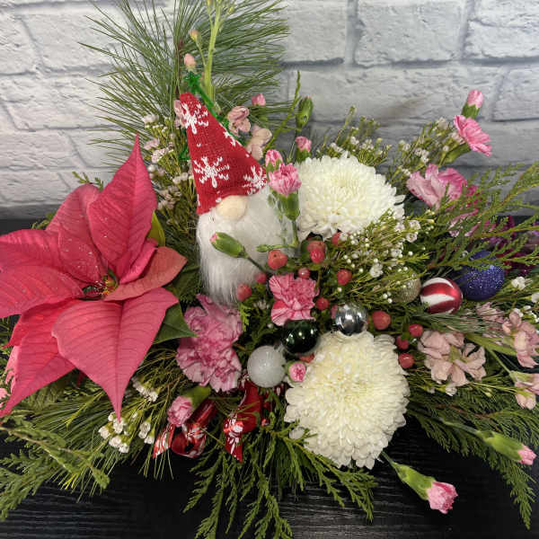 Mini Poinsettia Centerpiece