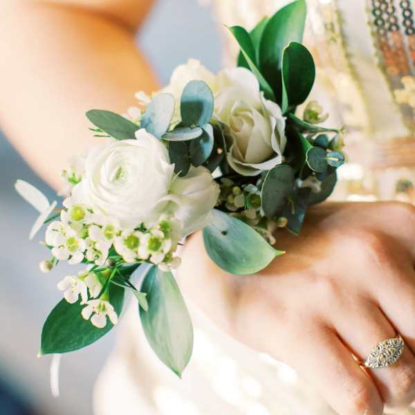 Wrist or Pin-on Corsage