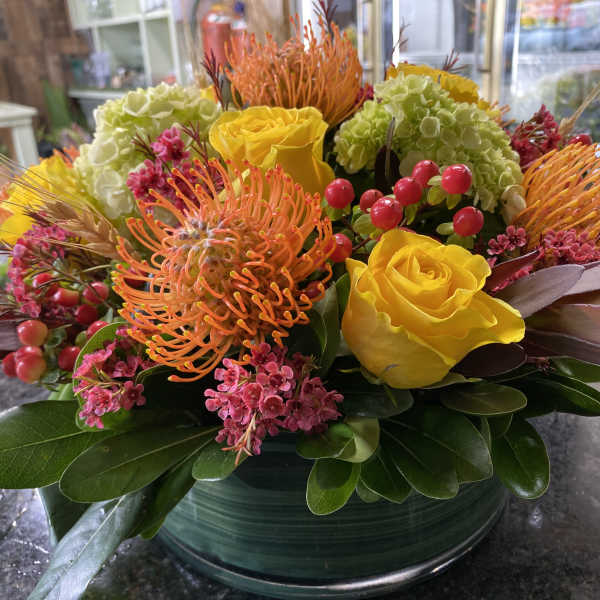 Large Round Table Centerpiece