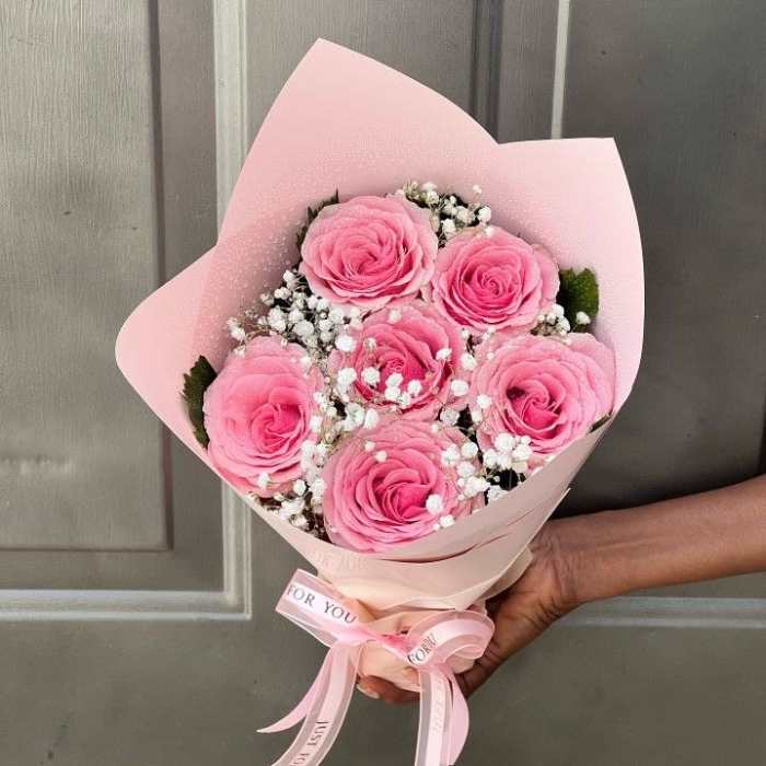 6 rosas