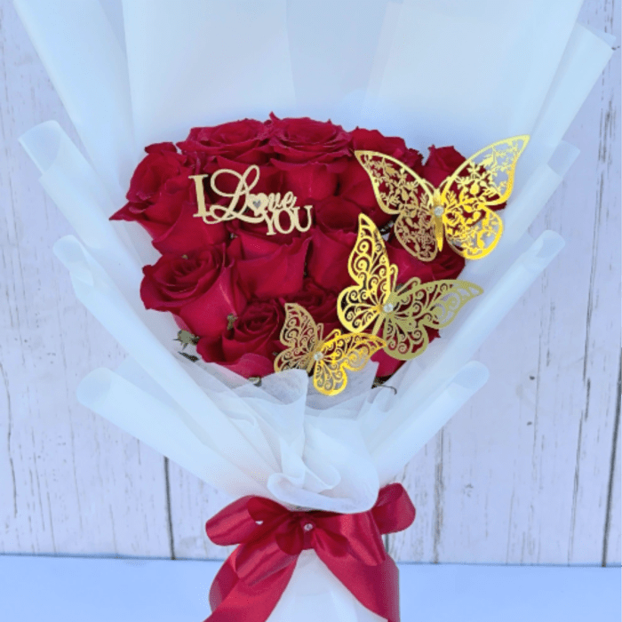 Small Bouquet 12 Red Roses