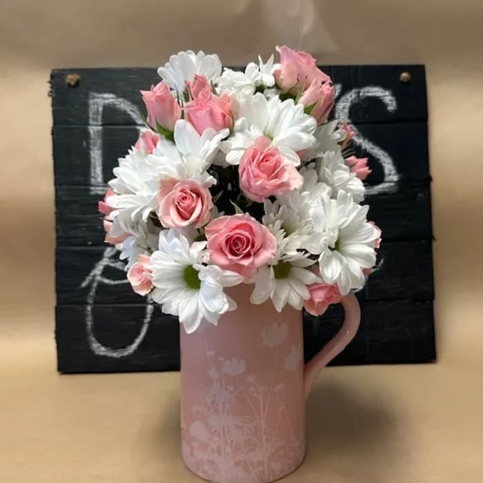 Patchogue Florist Flower Delivery by Dales Flowers from the Heart