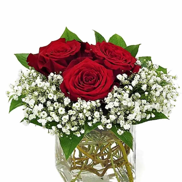 Three Red Roses Bouquete