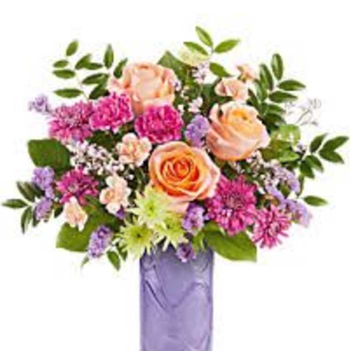 PRETTY DAYDREAM BY TELEFLORA