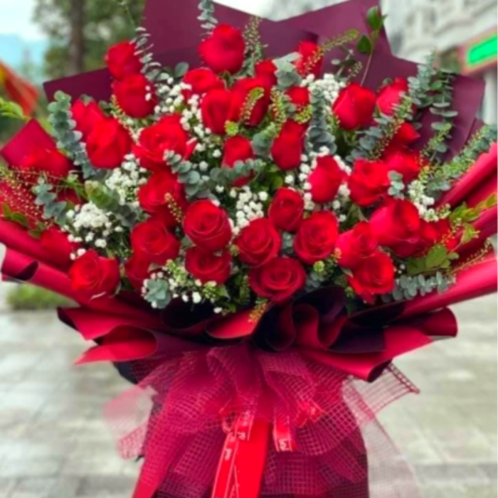 The "Grand Elegance" 50-Rose Bouquet