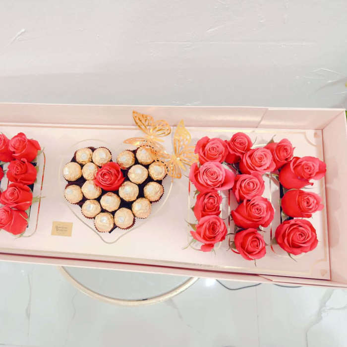 Caja Mom