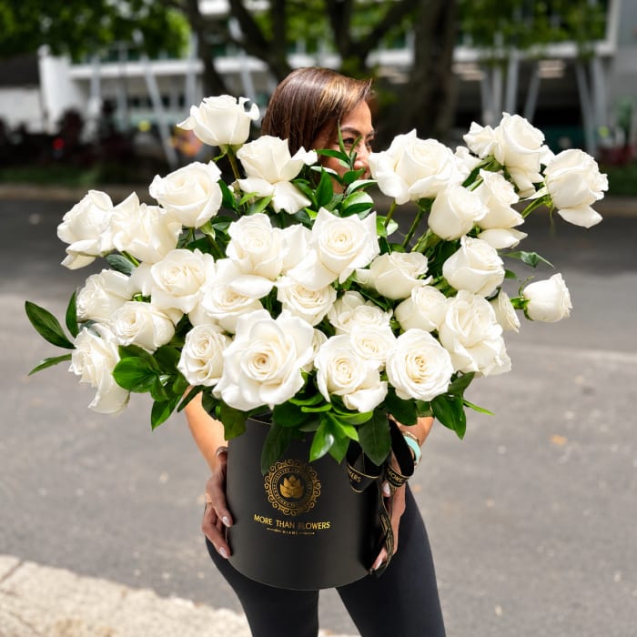 40 Reflexed Roses Hat Box - White