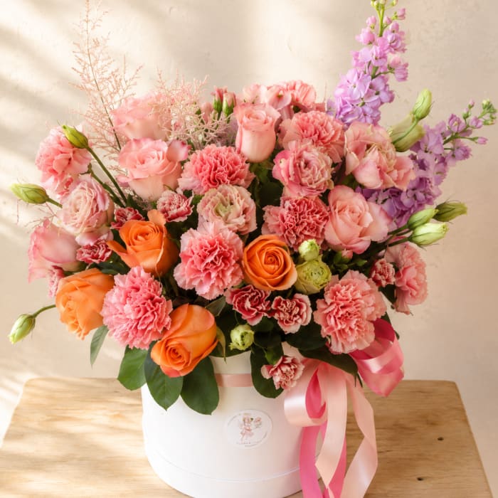 Aurora’s Blush – Blush & Peach Flower Hat Box