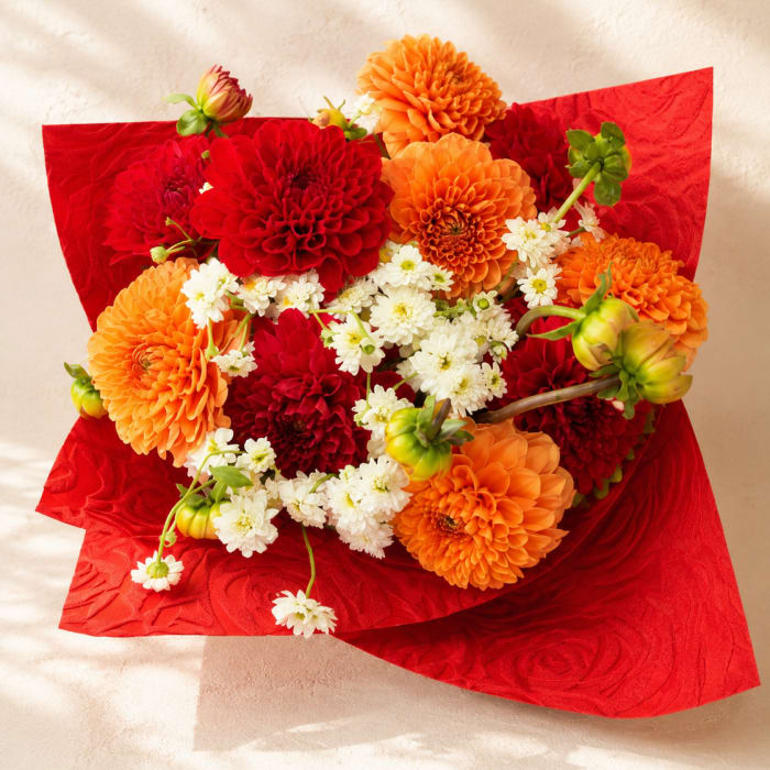 Antheia's Summer Garden – Seasonal Dahlia Bouquet