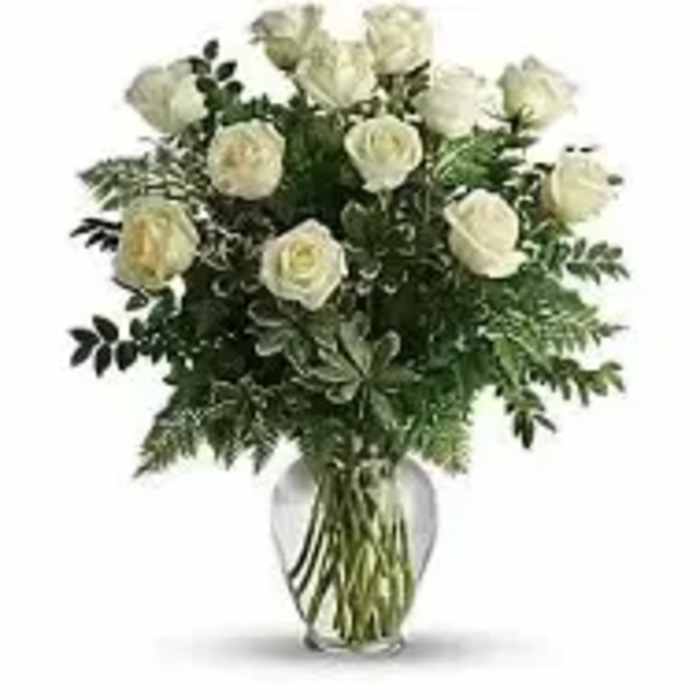 Dozen White roses