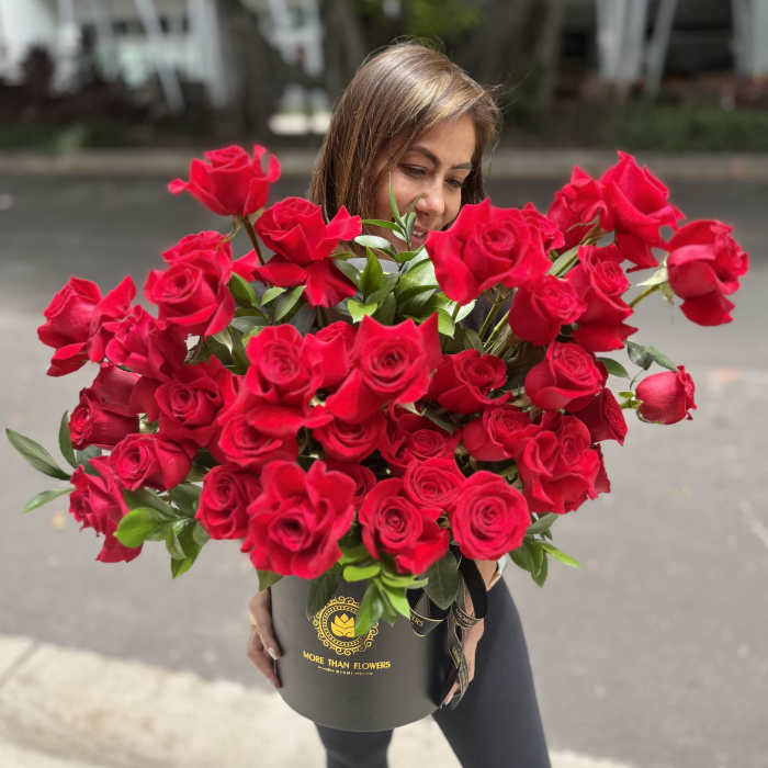 40 Reflexed Roses Hat Box - Red