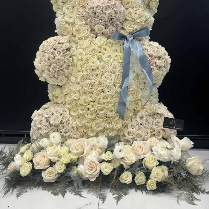 4 feet Teddy bear