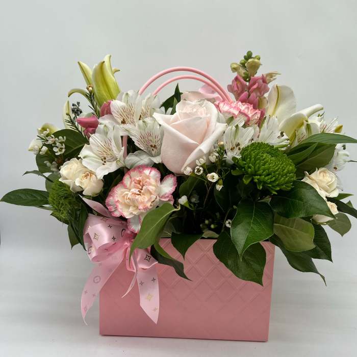 Chic Bloom