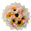 12 LIGHT PINK ROSES 
6-7SUNFLOWERS
PINK OR WHITE PAPER(PAPER DESIGN WILL VARY DEPENDING